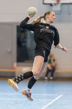 Bild 232 - F HSG Kremperheide/Muensterdorf - ATSV Stockelsdorf 2 : Ergebnis: 47:32
